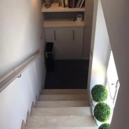 A Due Passi Dal Centro Apartment *