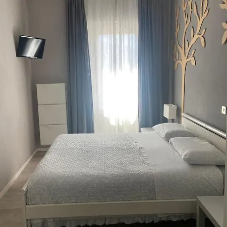 Apartment A Due Passi Dal Centro Pavia