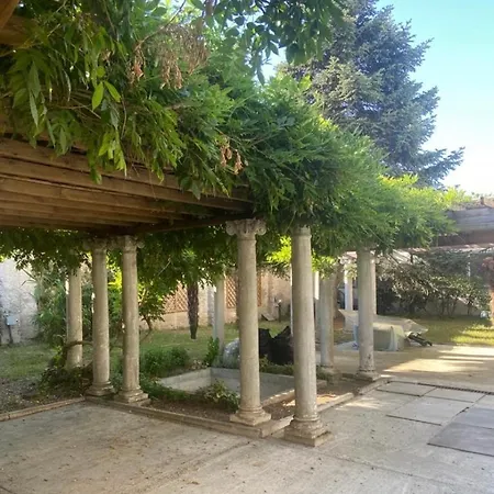 A Due Passi Dal Centro Appartamento Pavia