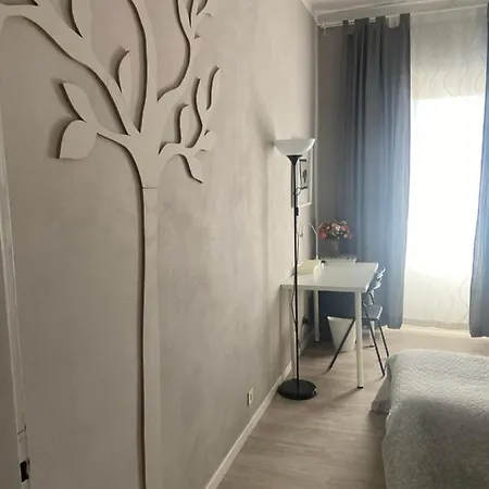 A Due Passi Dal Centro Апартаменты *