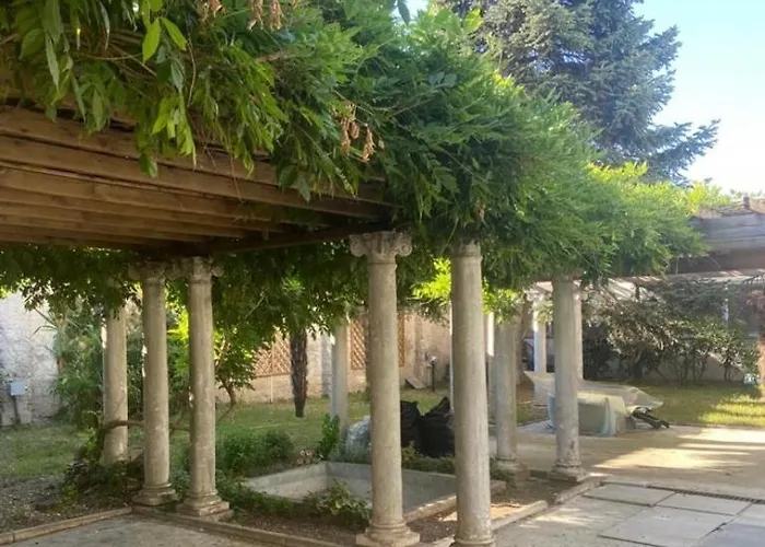 A Due Passi Dal Centro Διαμέρισμα Παβία