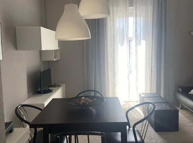 A Due Passi Dal Centro *